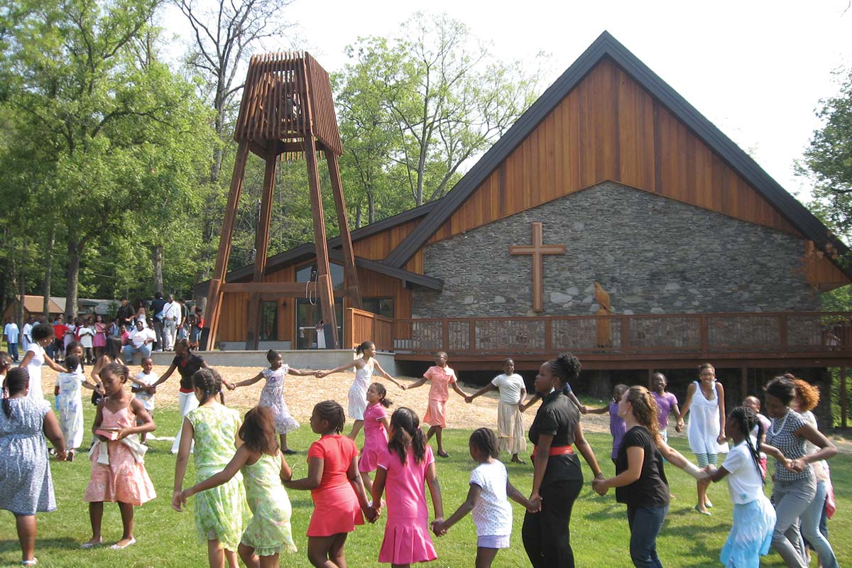 Campers at Mont Lawn Camp